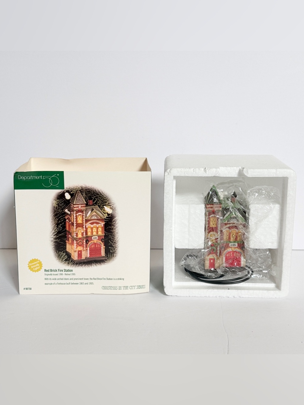 Department 56 Red Brick Fire Station Lighted Christmas Ornament #98758 – NIB
